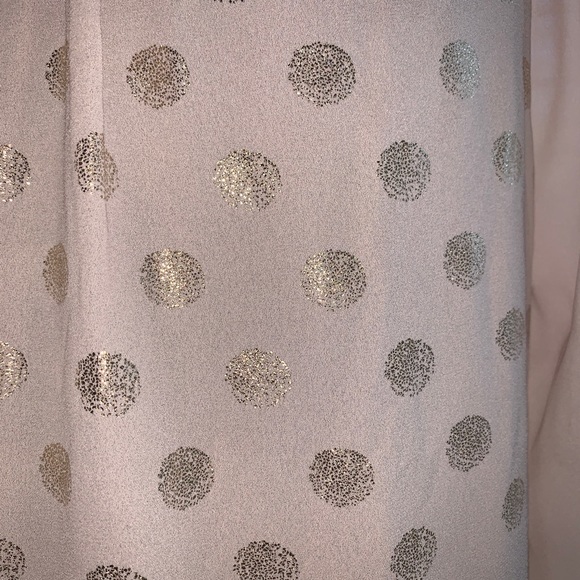 “PRETTY IN PINK” 🎀✨ Pink Polka Blouse - Picture 2 of 5